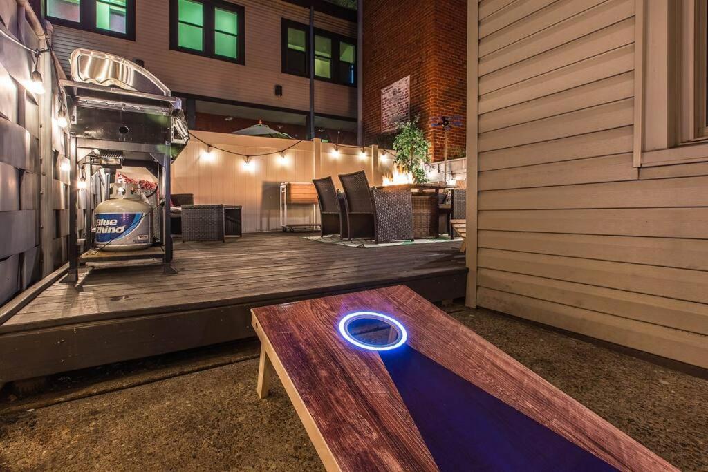 King Bed / Free Parking / Bbq / Fire Pit / Arcade Villa Pittsburgh Eksteriør bilde